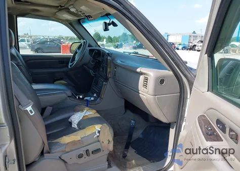 2004 GMC Yukon Denali z USA, uszkodzony, nr VIN 1GKEK63UX4J327513